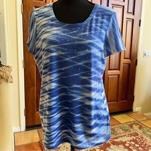 Women's Blue Wave-Print Short Sleeve Tee with Rhinestone Accents